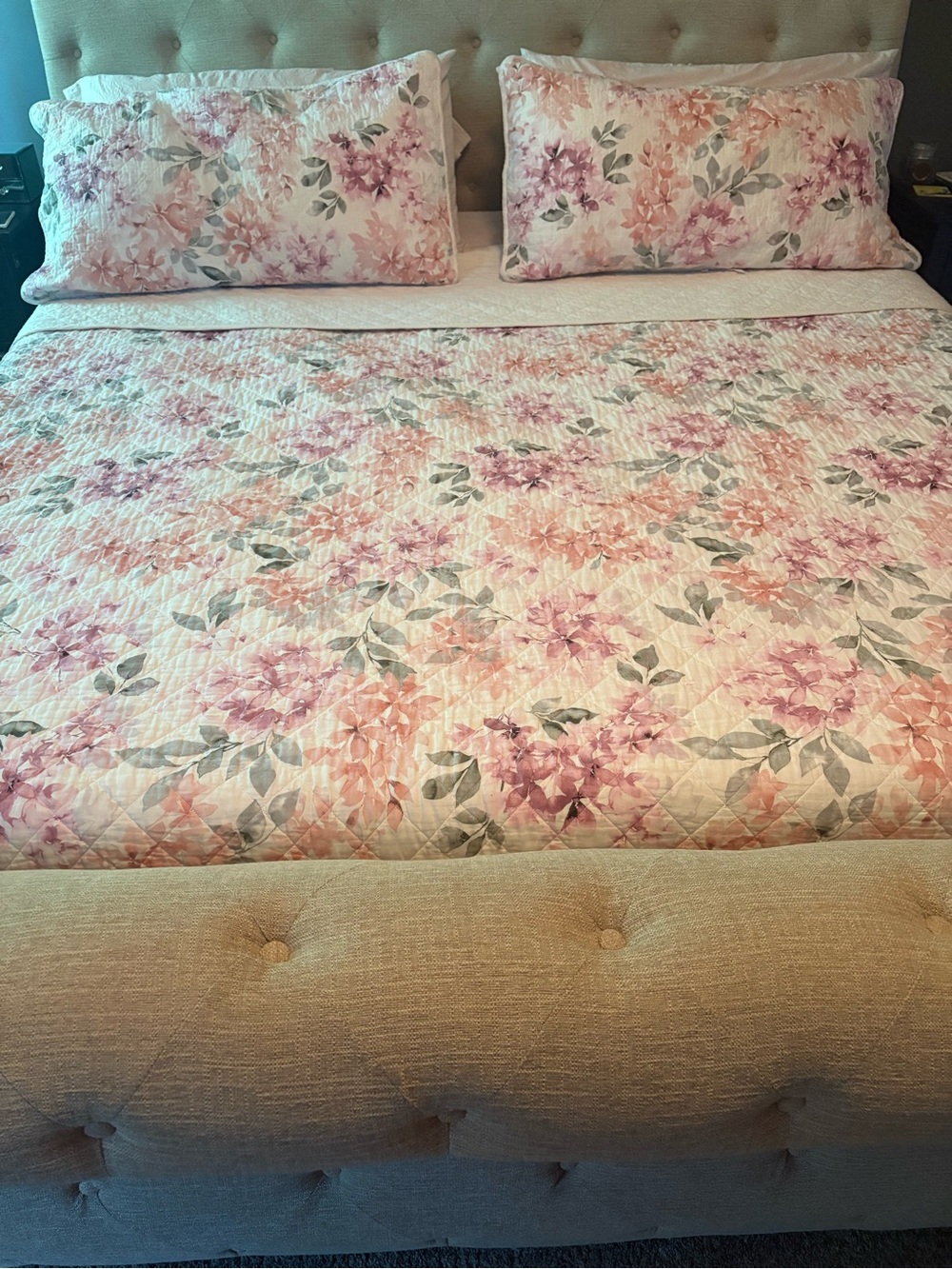 Floral Pink Quilted Bedspread Set - King